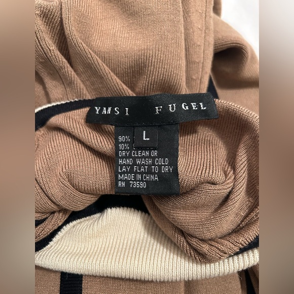 Luxurious Yansi Fugel Sweater - Picture 6 of 7